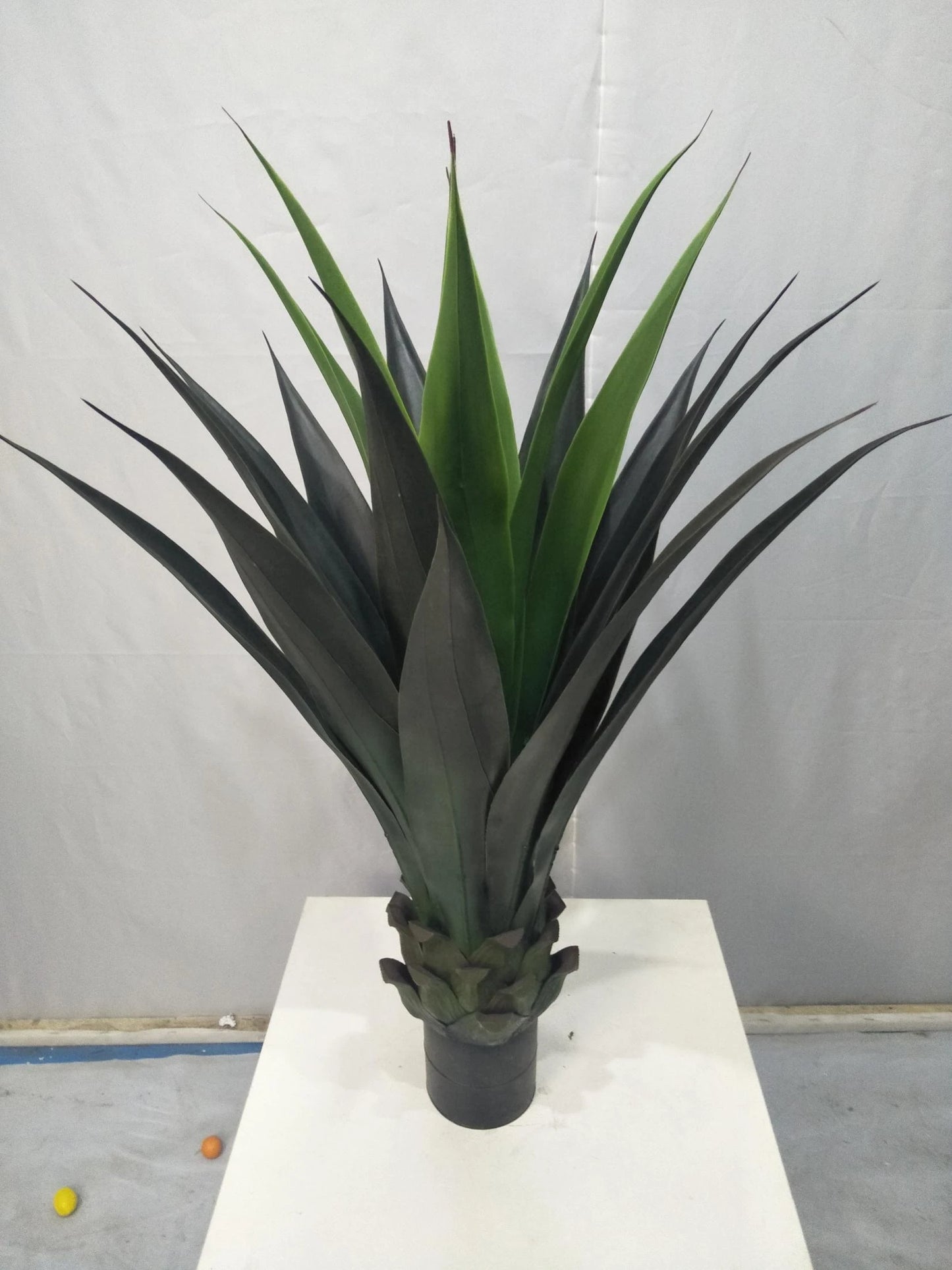 Outdoor 105CM 31 Leaves Faux Agave Sisalana Tropical Potted Bonsai Artificial Tree Fake Yucca Plants Decoration Yooly Plants - YL0312