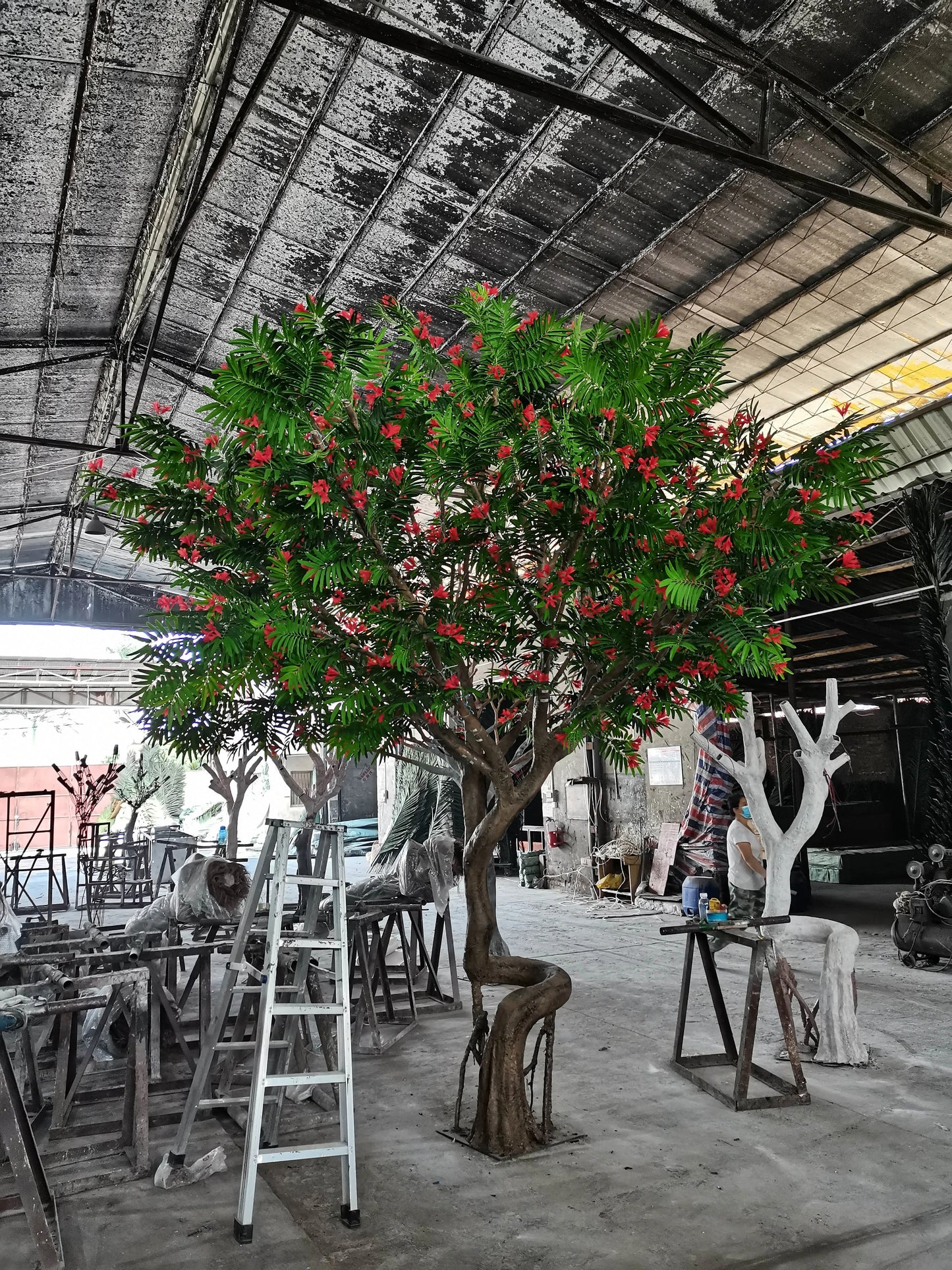 Factory Direct Sales High Simulation Large Fake Flame Tree Artificial Landscaping Tree Delonix Regia For Garden Home Decor Yooly Plants - YL0668